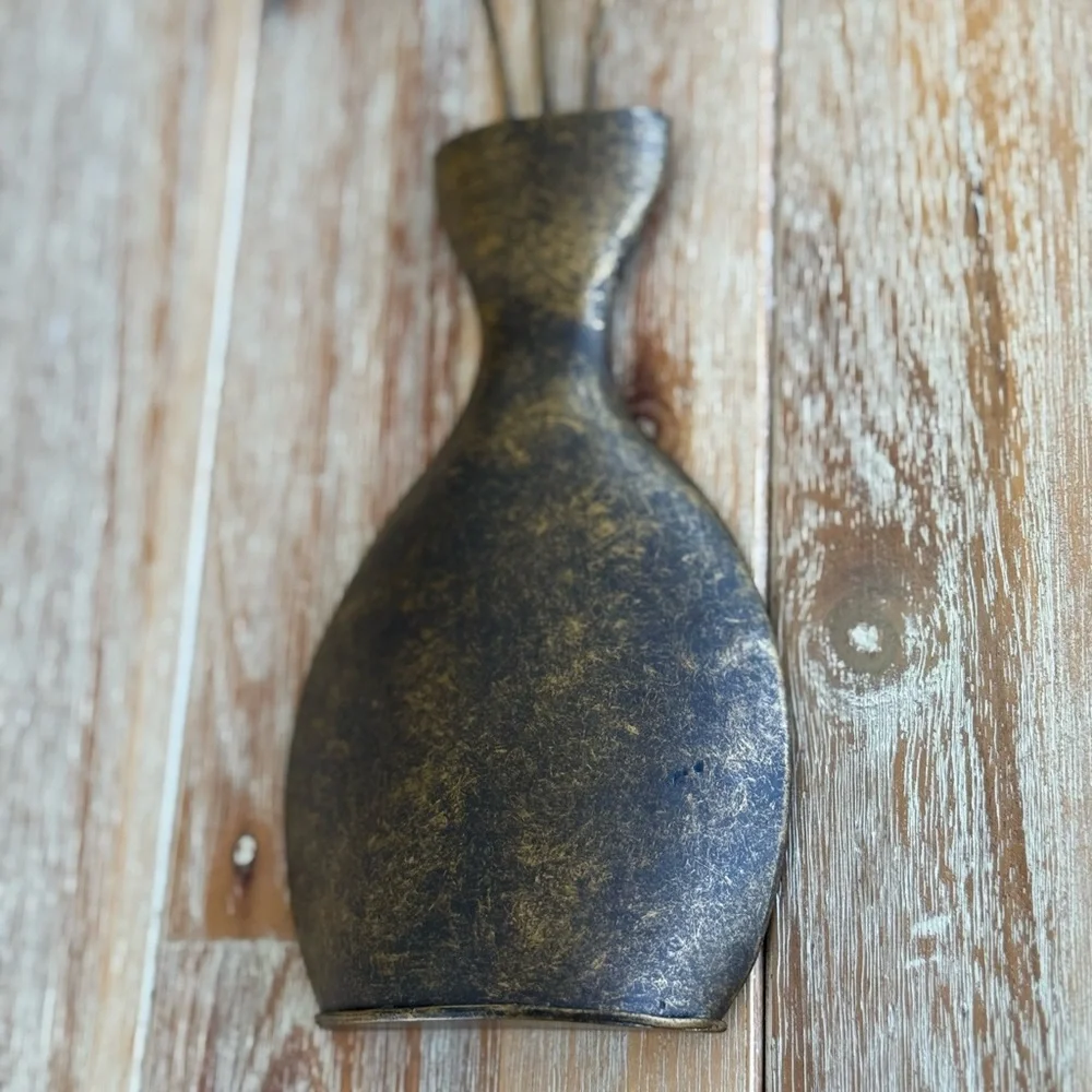 Vintage Metal Vase with Flowers Wall Hanging